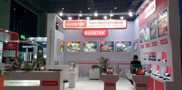 畢加展覽上海汽配展火力全開(kāi)，現(xiàn)場(chǎng)精美展臺(tái)一波一波