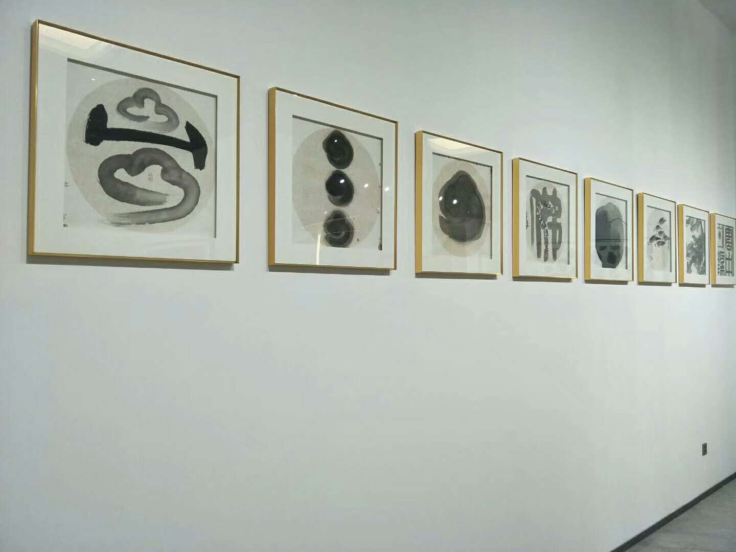 壹方城保利藝術(shù)中心李漁畫展展場設(shè)計(jì)布置