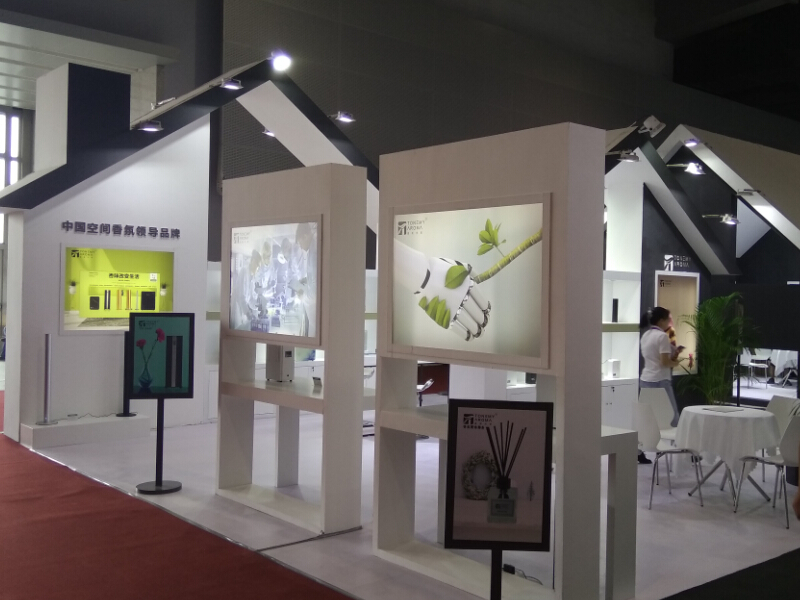 唐美世家——智能博覽會展臺設計