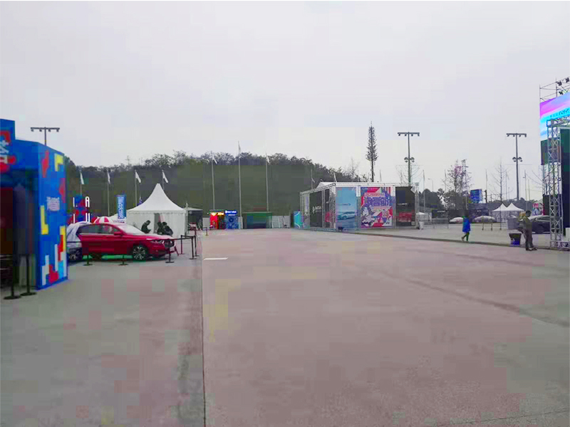 成都西博城易車音樂(lè)節(jié)——主場(chǎng)活動(dòng)搭建