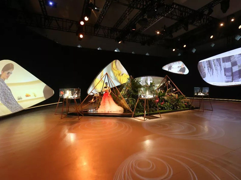 TOPLIFE——媒體發(fā)布會設(shè)計(jì)搭建